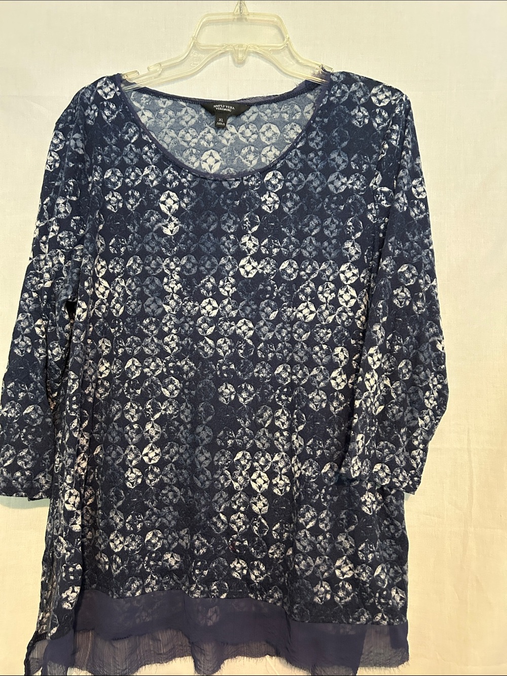 Simply Vera Vera Wang Navy & White Floral Lace- trim Tunic